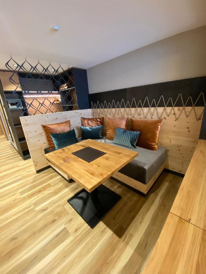 Hotel Tirol Ишгль Экстерьер фото