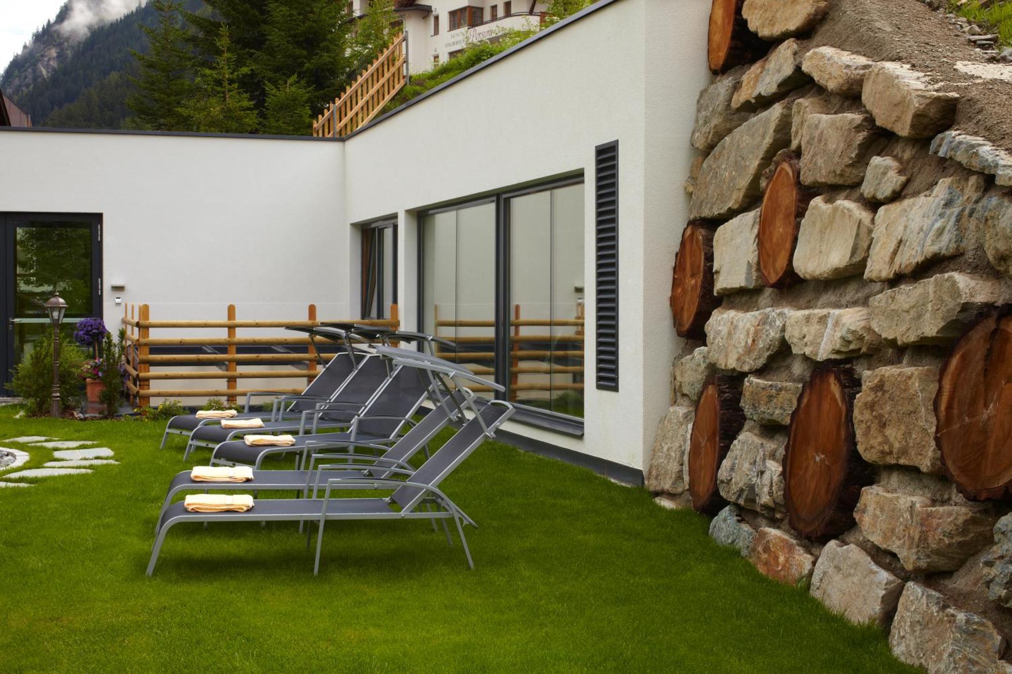 Hotel Tirol Ишгль Экстерьер фото
