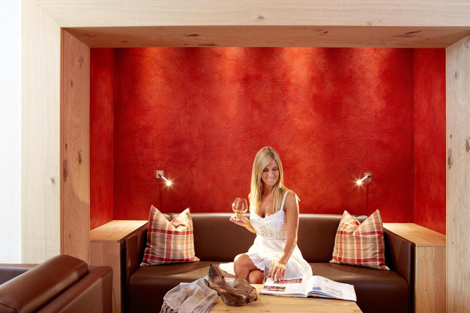 Hotel Tirol Ишгль Экстерьер фото