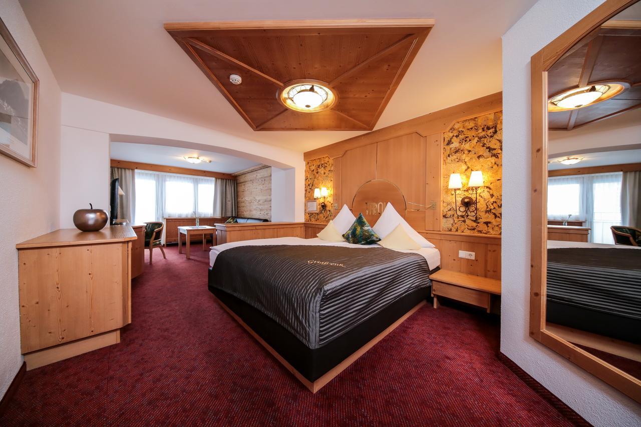 Hotel Tirol Ишгль Экстерьер фото